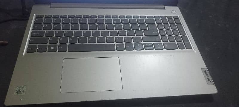 lenovo IdeaPad 3 2