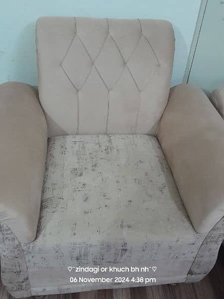 New condition sofa 5 seater for sale urgent 1