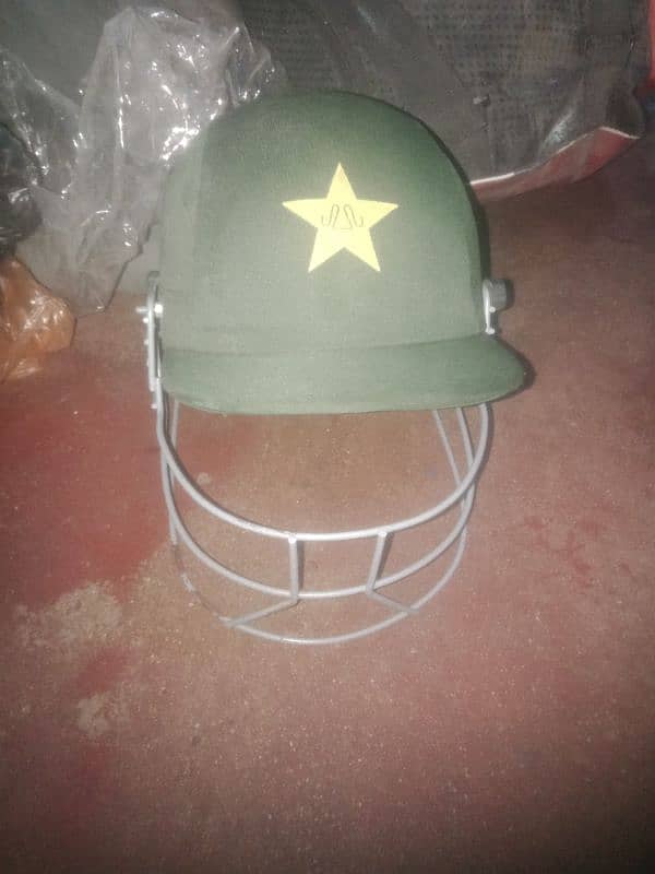 cricket kit like new condition 0