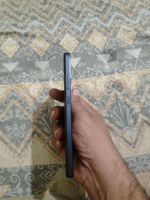 infinix smart 7 hd 4/64 3