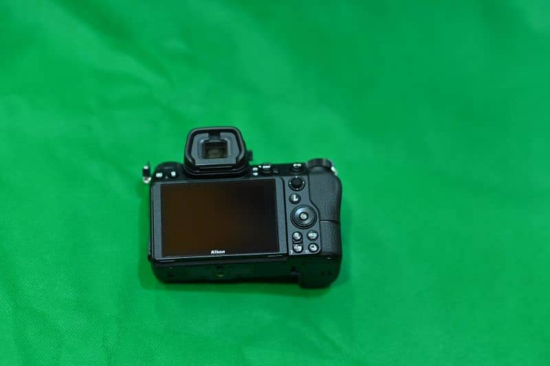 Nikon  Z6  Body  Shuter 11k   UK Import  Condition 10/10 +++ 4