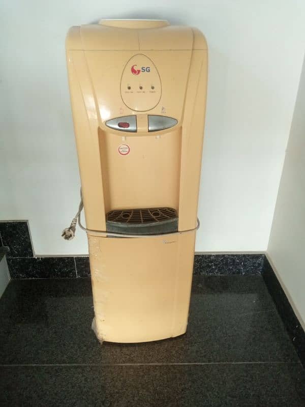 Water Dispenser 0