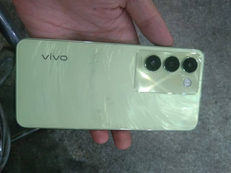 vivo y100 0