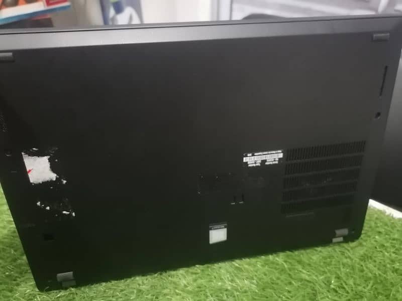 Lenovo T490s i7 8th gen with 16 GB RAM ddr4 9