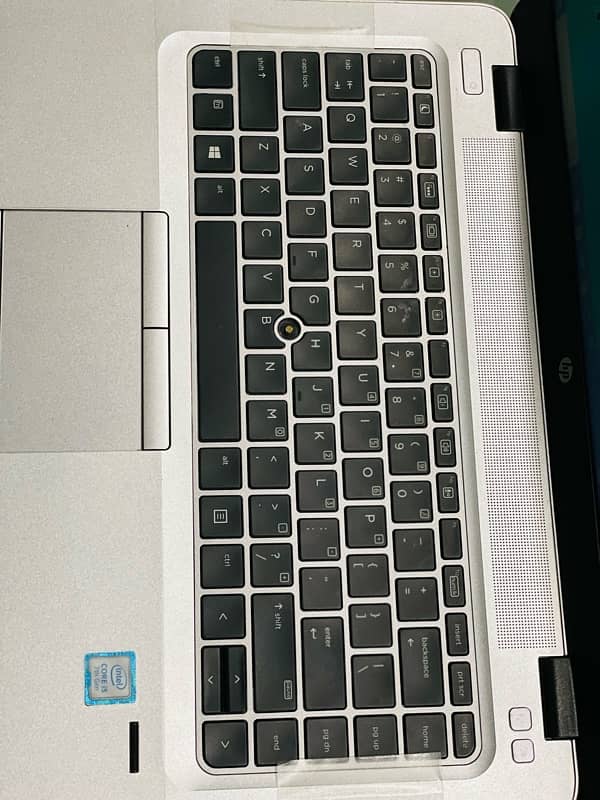 HP ELITEBOOK 1