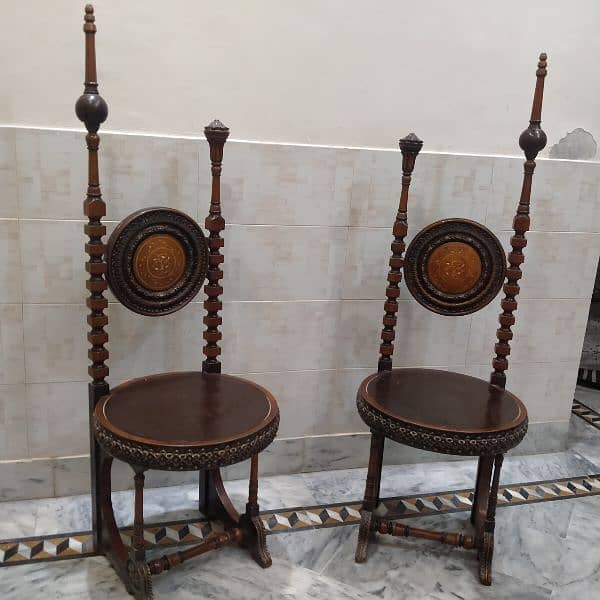 chinioti wood chairs 1