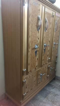 urgent sale steel cupboards only 2months used