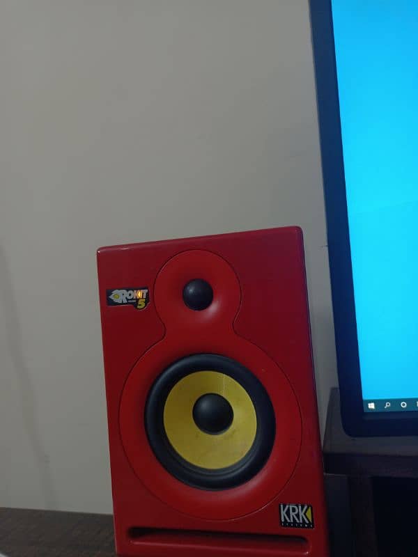 Rokit Krk 5 Studio Monitors for sale. 1