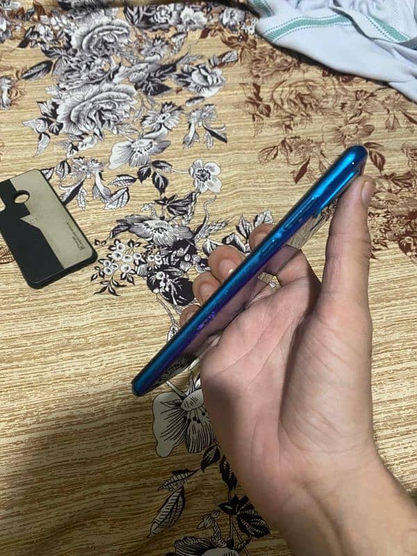 Huawei P30 lite 4/128GB 5