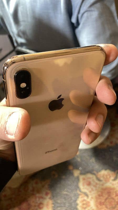 iPhone XS Max 256 PTA 1