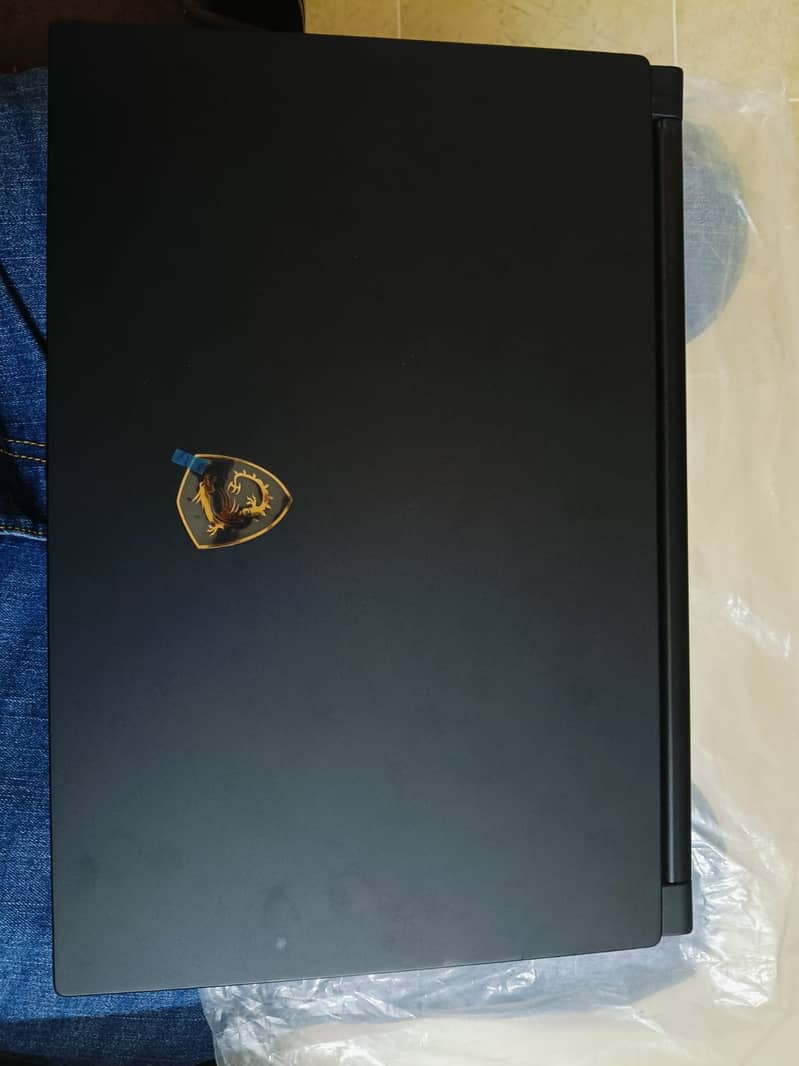 MSI gaming laptop  WS65 i7 9th generation 32 gb 512 SSD RTX 3000 6 GB 1