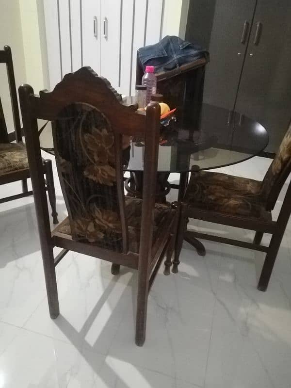 Dining table with 4 chairs 3