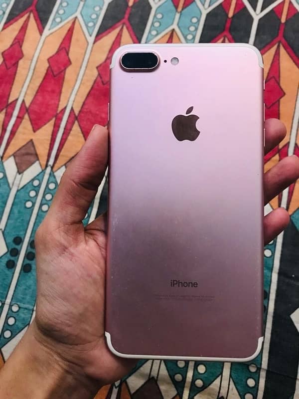 selling i phone 7 plus 128 gb 2