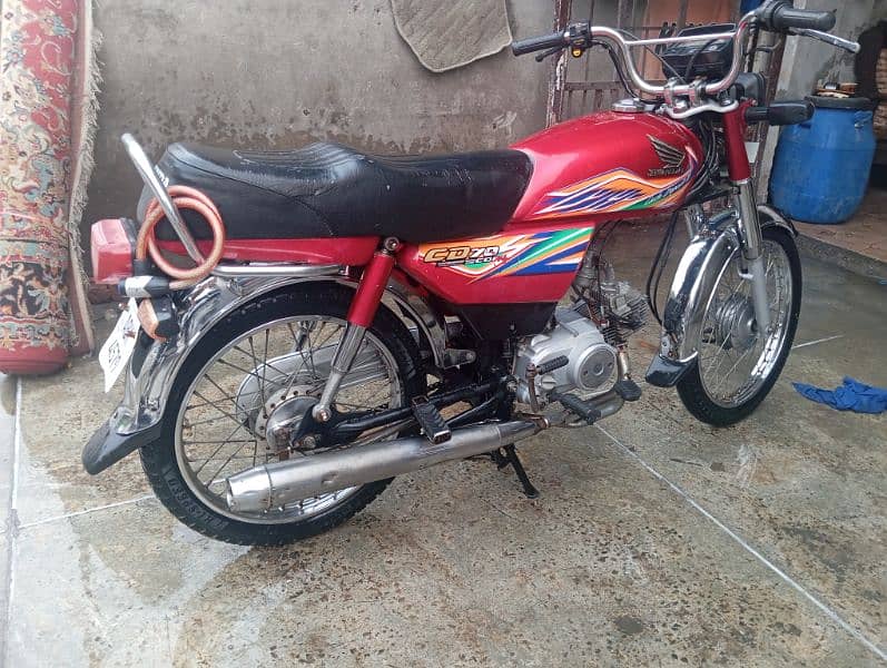 Honda CD 70 4