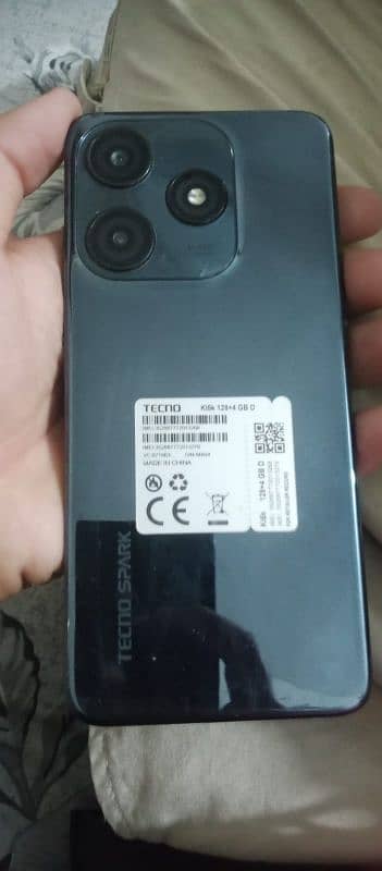 Tecno spark 10 c 128/4+4 gB 0