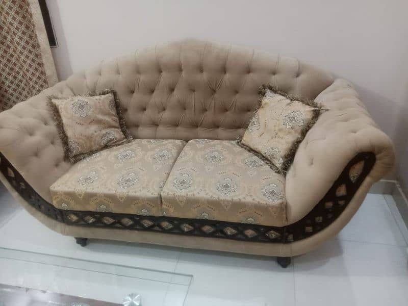 7 Seater sofa set 0