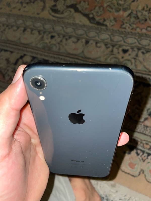 iphone xr 64gb pta approved 1