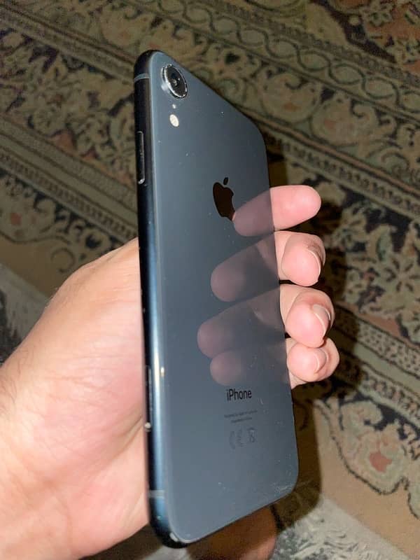 iphone xr 64gb pta approved 3