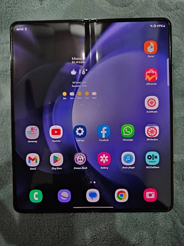 Samsung Galaxy Z Fold 5 1