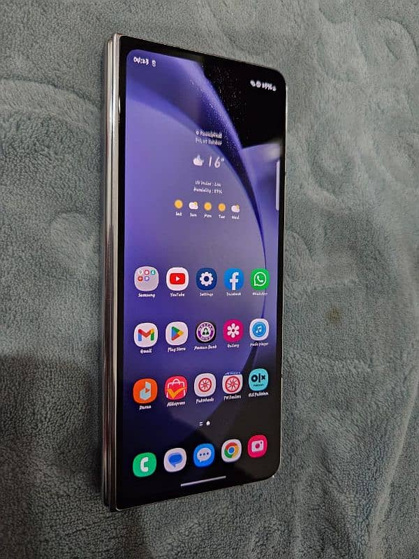 Samsung Galaxy Z Fold 5 9