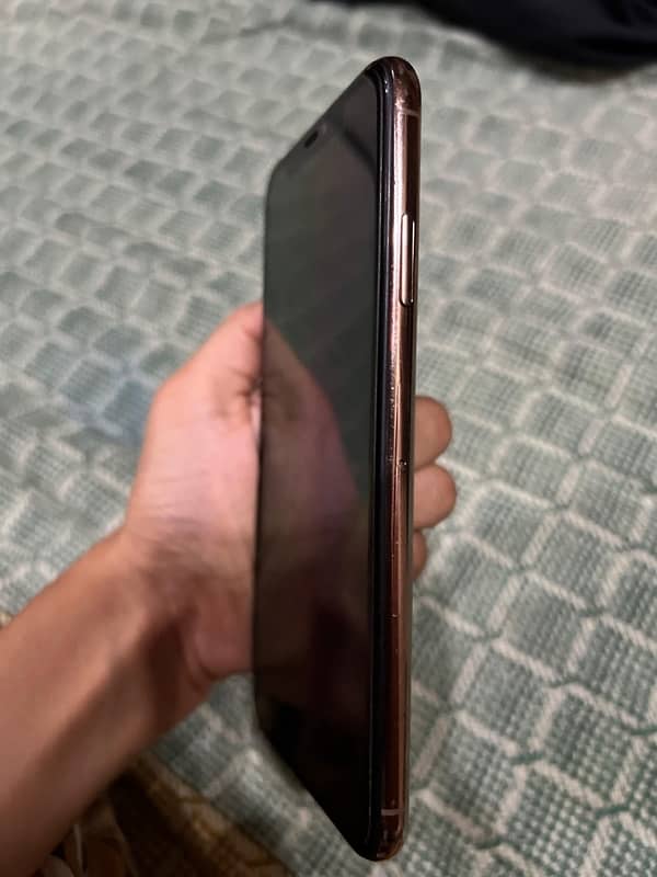 xs max 64 gb pta approved condition 10/10 1