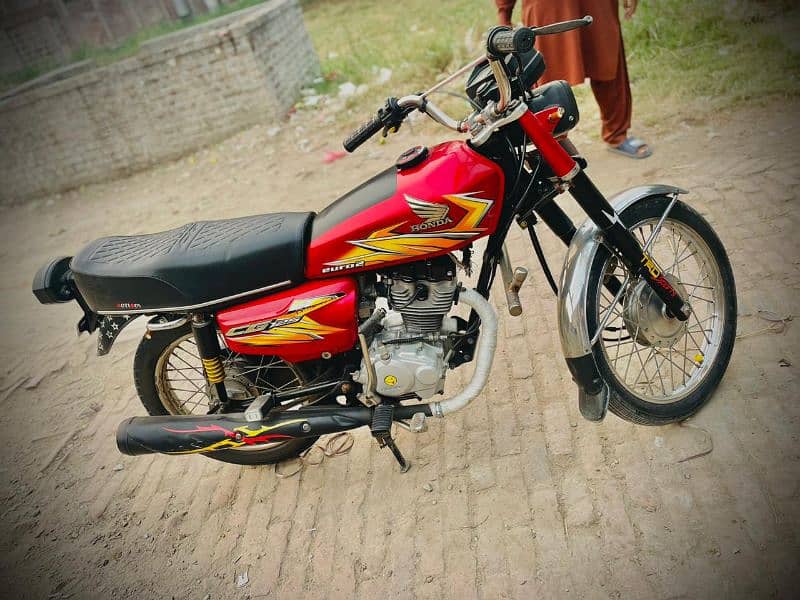 Honda 125 good condition 1