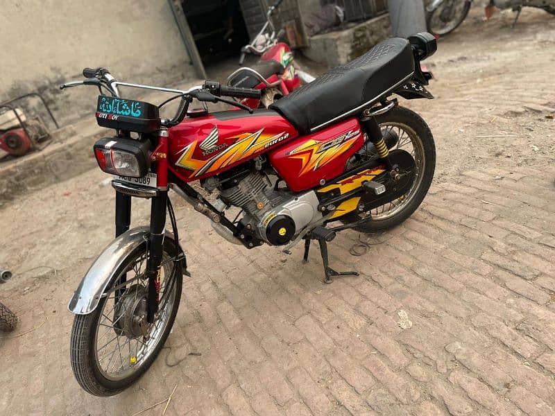 Honda 125 good condition 2