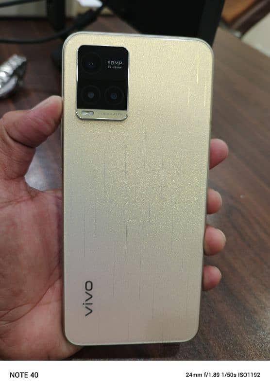 Vivo Y33T 0