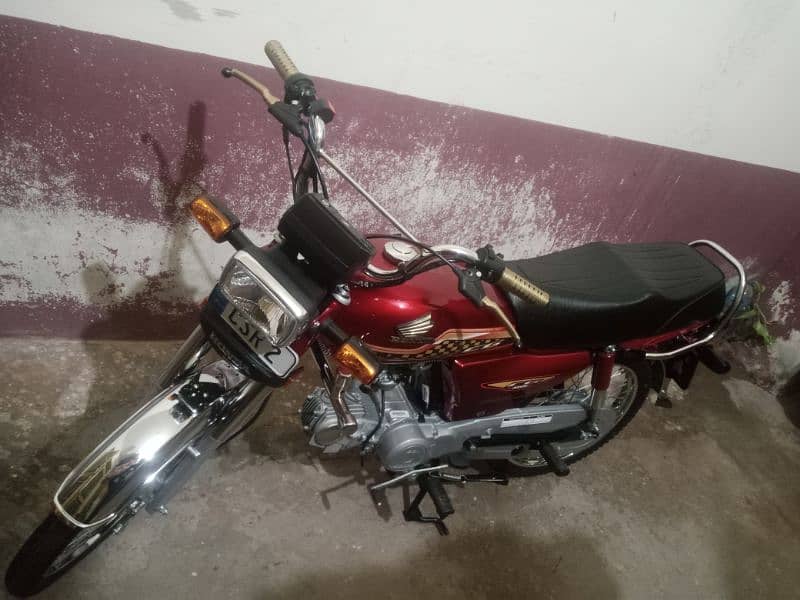 Honda cd 70 special golden number 1 digit csd sy liya hai 0