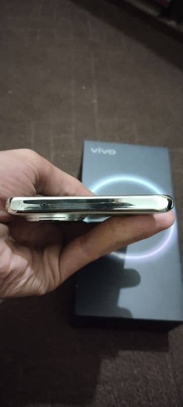 vivo v40e 5G 7