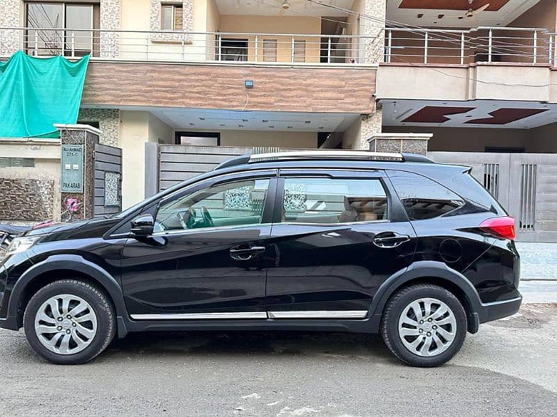 Honda BR-V 2019 8