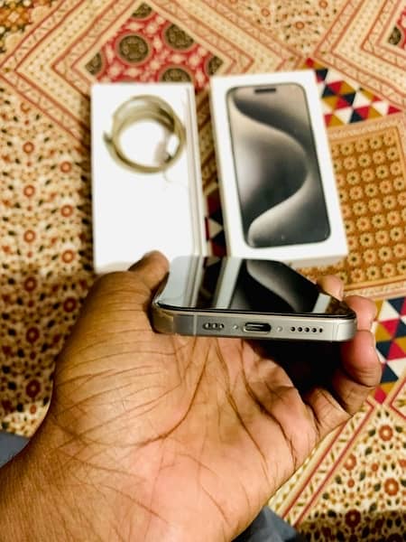 Iphone 15 Pro 128Gb Jv 4