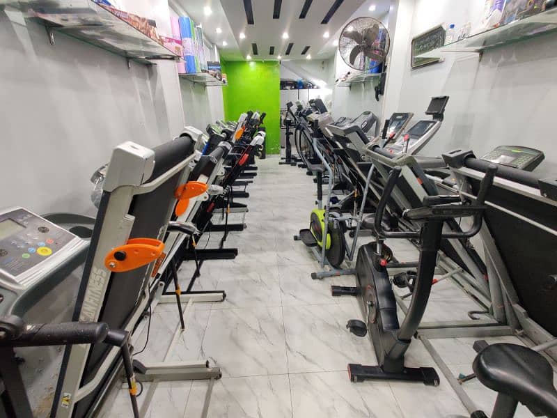 Second hand Used Running Jogging  Machine UAE imported with Warranty 4