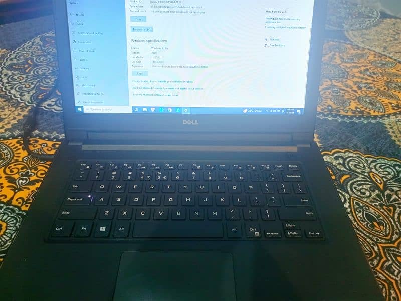 Dell Laptop 0