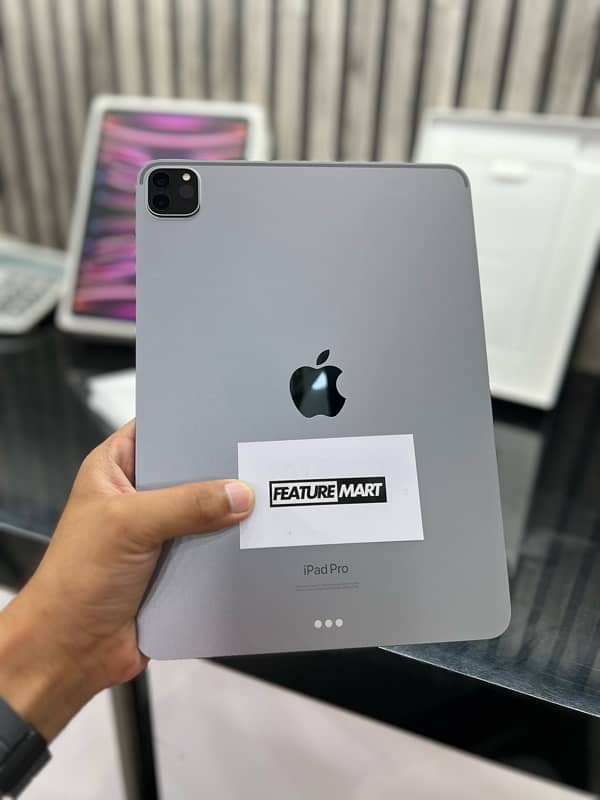 iPad Pro M2 128GB Wi-Fi Under Warranty 11-inch 1