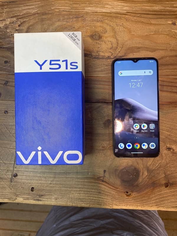 Vivo y51s 8/128 box chrger 2