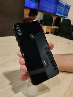 Motorola one 0