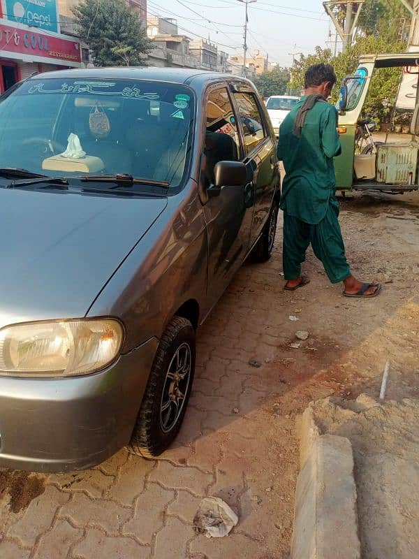 Suzuki Alto 2012 1