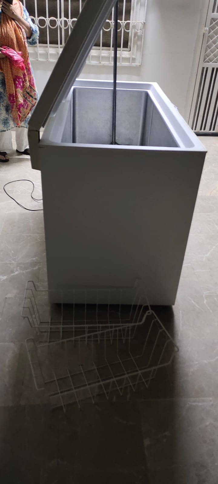 Chest freezer Imported Italy made for sell in Used 3