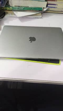 MacBook Pro 2017 Touch Bar