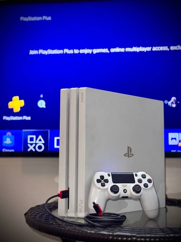 PLAYSTATION 4 PRO 1TB 4K 0