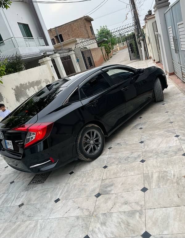 Honda Civic Oriel 2019 5