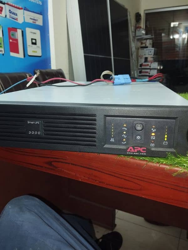 APC online UPS 0