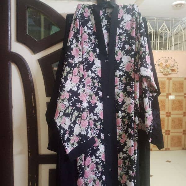 abaya's 9