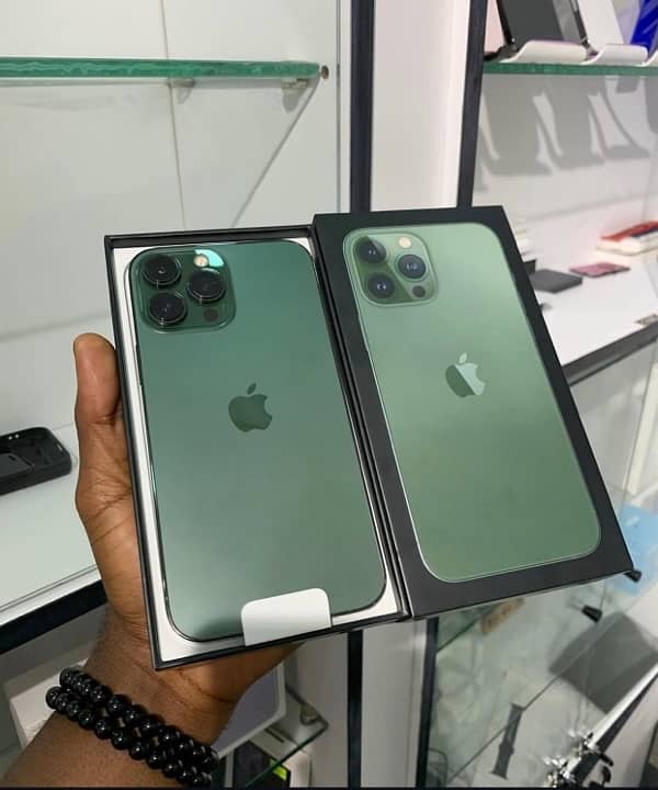 Iphone 13 Pro Max Alpine Green 0