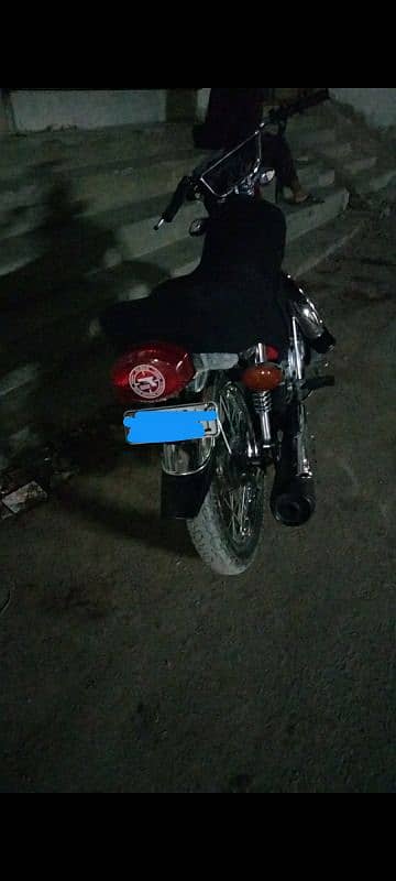 Honda 125 2022 model Karachi number 1