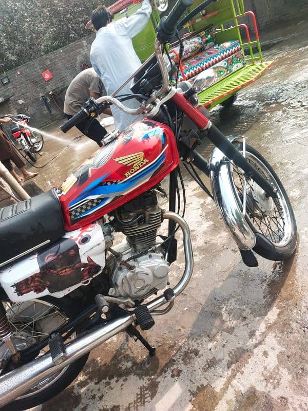 HONDA 125 2023 MODEL FOR SALE IN GOOD CONDITION 0