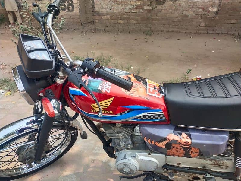 HONDA 125 2023 MODEL FOR SALE IN GOOD CONDITION 2