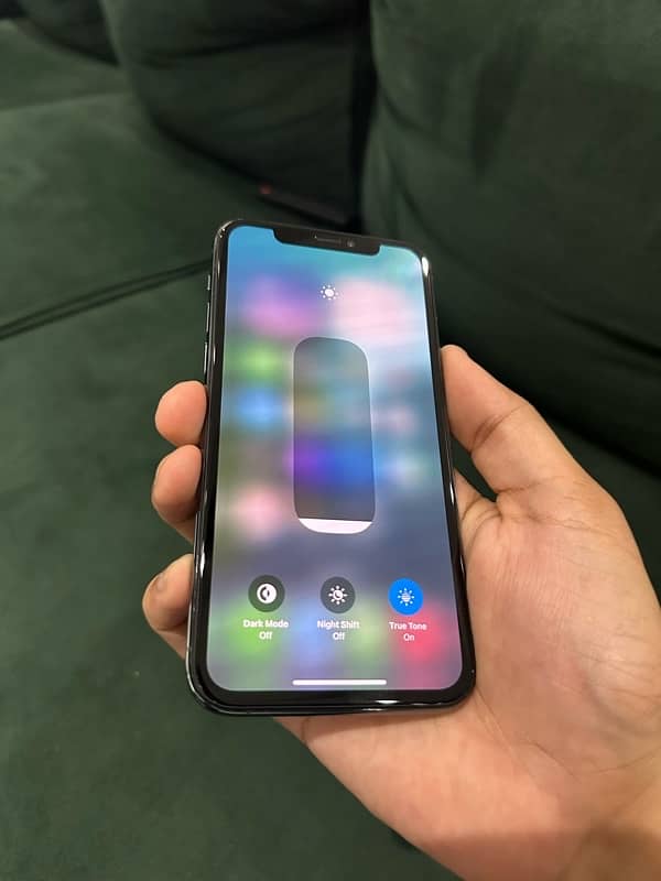 Iphone 11 pro - 256GB - Dual Sim PTA Approved 6