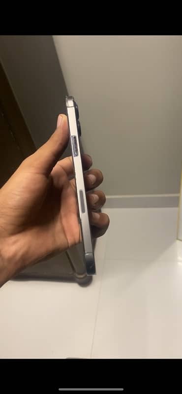 iphone 12 pro max jv just like new 1